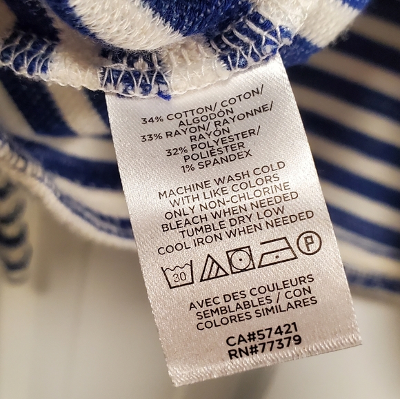 Ann Taylor striped top. - Picture 4 of 6